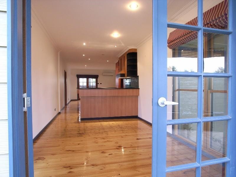 1 Dunkirk Avenue, Shepparton VIC 3630