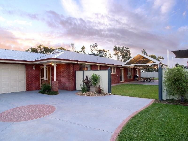 3 Bulloo Place, Kialla VIC 3631