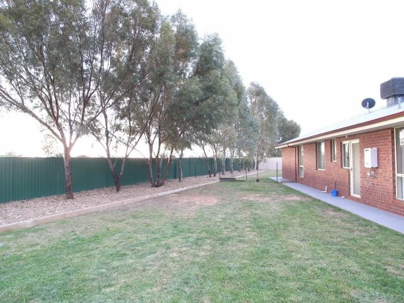3 Bulloo Place, Kialla VIC 3631