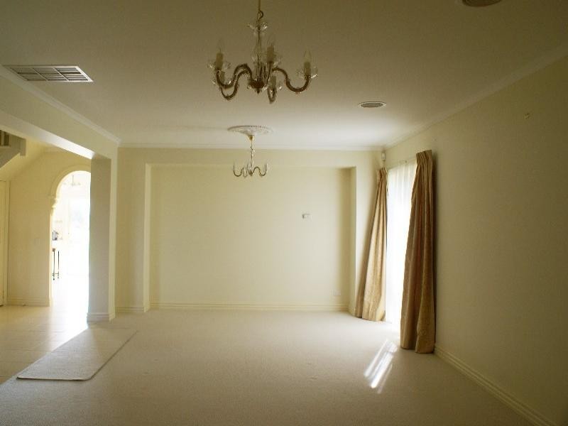 237 Waranga Drive, Kialla VIC 3631