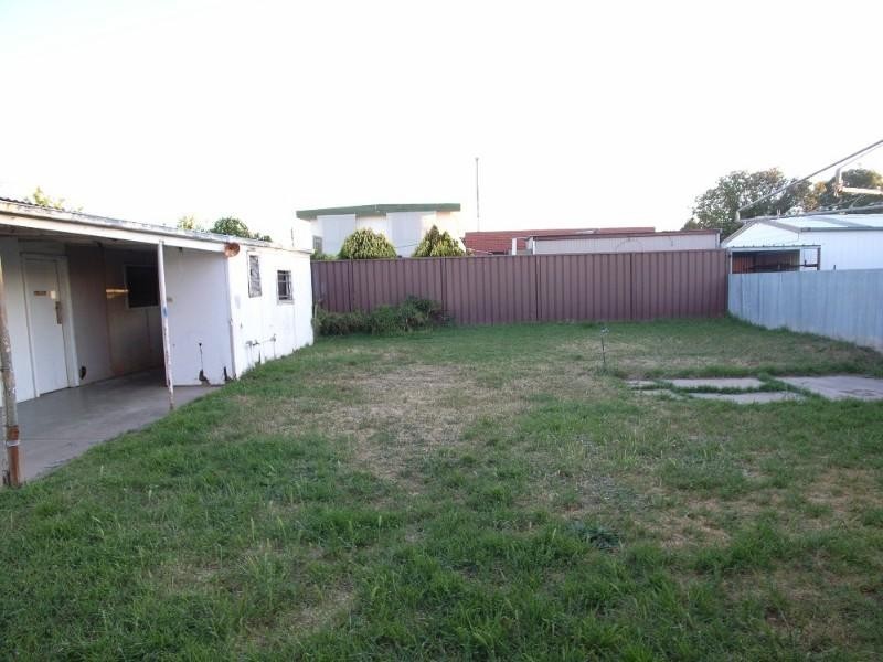 16 Macintosh Street, Shepparton VIC 3630