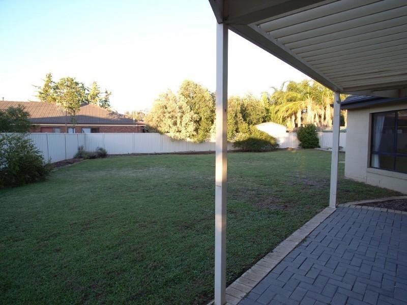 42 Gordon Drive, Kialla VIC 3631