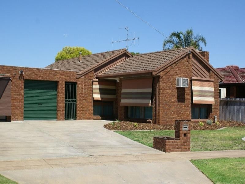 11 Paterson Road, Shepparton VIC 3630