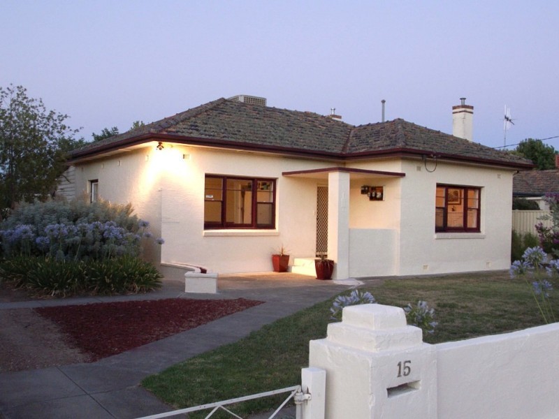 15 Macintosh Street, Shepparton VIC 3630