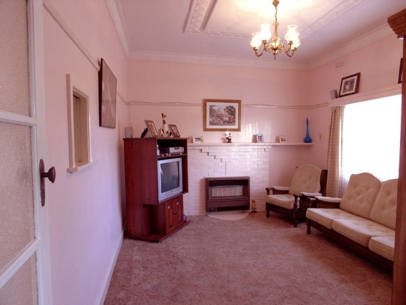 15 Macintosh Street, Shepparton VIC 3630