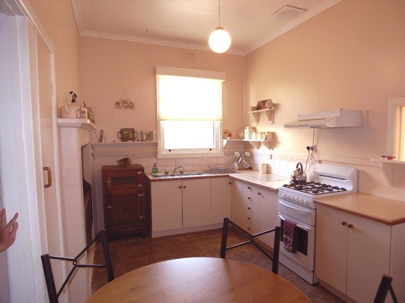 15 Macintosh Street, Shepparton VIC 3630