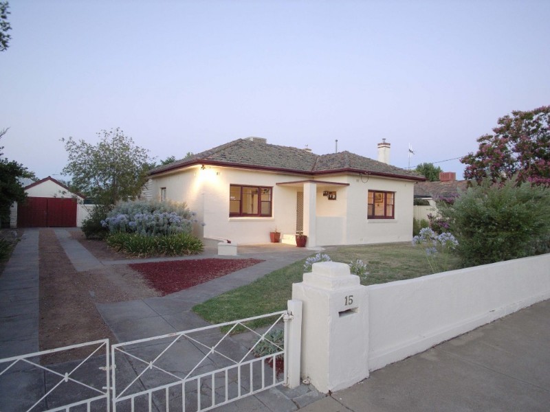 15 Macintosh Street, Shepparton VIC 3630