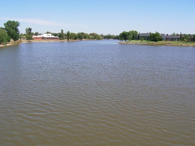 99 Gordon Drive, Kialla VIC 3631