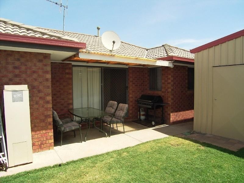 11 Warren Court, Shepparton VIC 3630