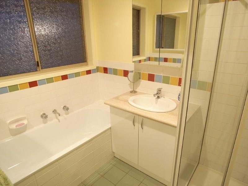 11 Glen Erin Court, Mooroopna VIC 3629