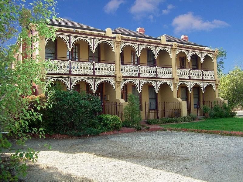 1/207 The Boulevard, Shepparton VIC 3630