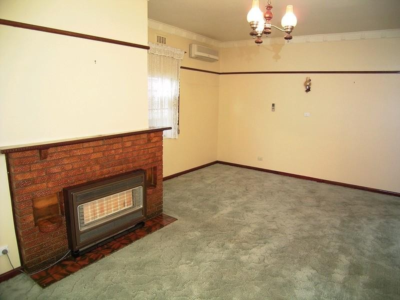 27 Dunrobin Street, Shepparton VIC 3630