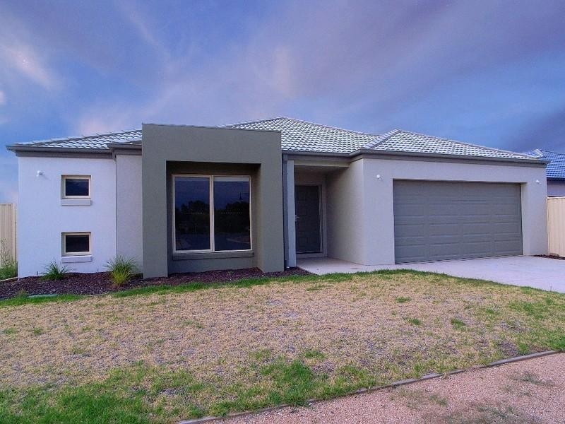 10 Shalimar Place, Shepparton VIC 3630