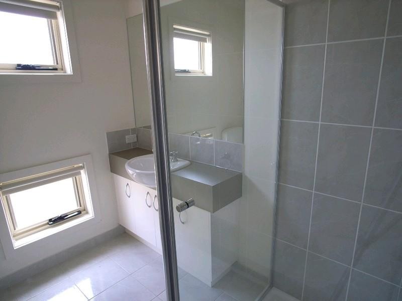 10 Shalimar Place, Shepparton VIC 3630