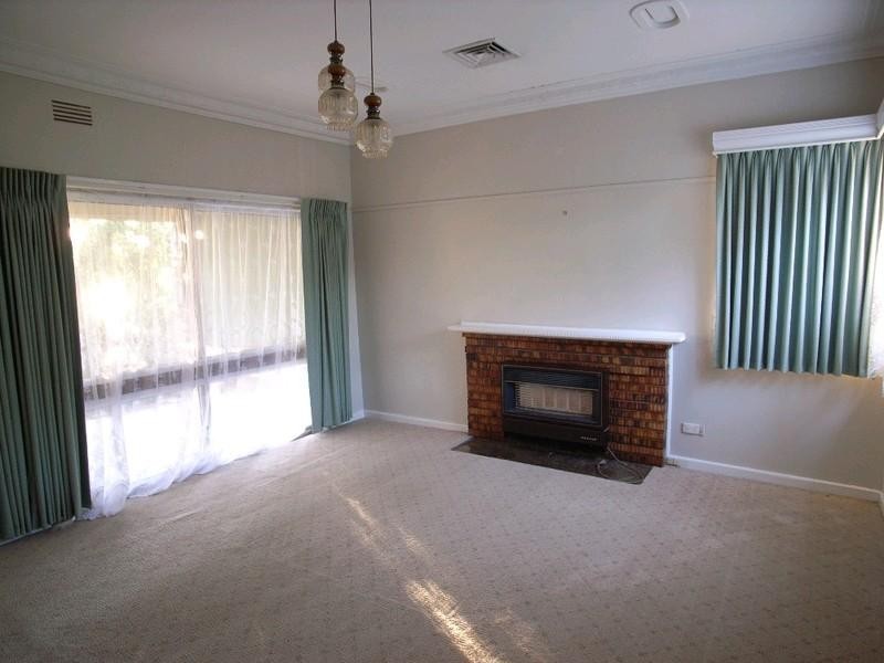 4 McFarlane Road, Mooroopna VIC 3629