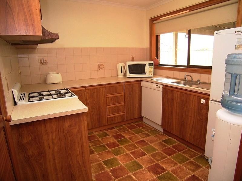 1/18 Granthorn Street, Shepparton VIC 3630