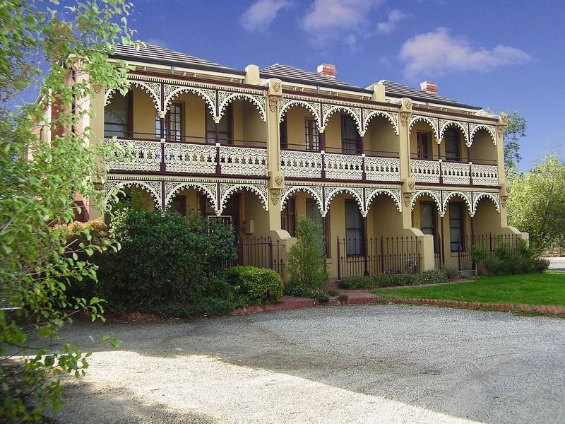 1/207 The Boulevard, Shepparton VIC 3630