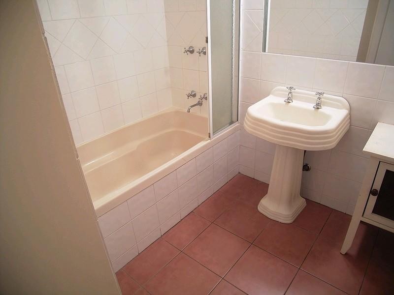 12 Hall Street, Mooroopna VIC 3629