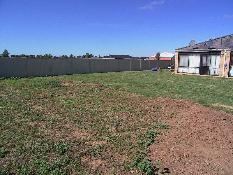 4 Dartmouth Court, Kialla VIC 3631