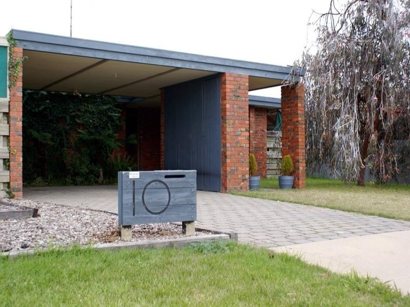 10 Leffers Street, Shepparton VIC 3630