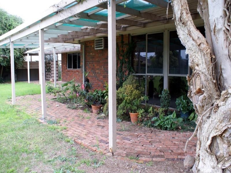 10 Leffers Street, Shepparton VIC 3630