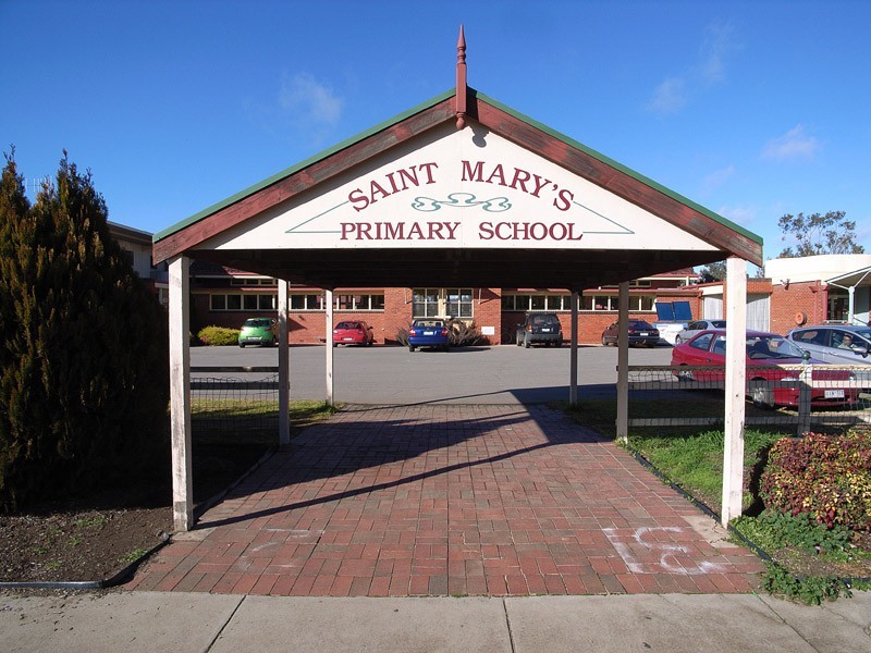 73 Hall Street, Mooroopna VIC 3629