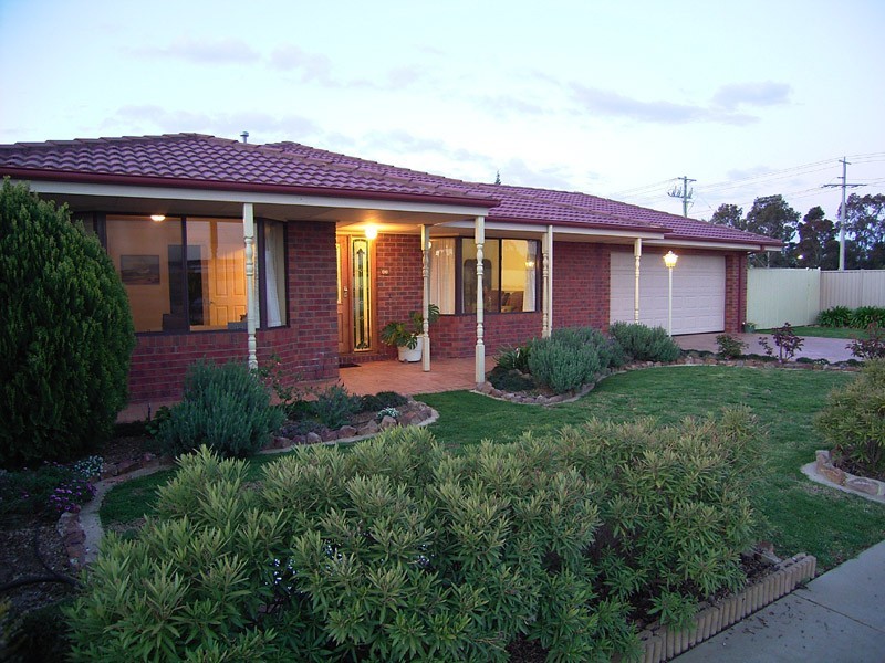 83 Hawkins Street, Shepparton VIC 3630