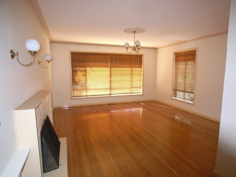 8 Lake Street, Shepparton VIC 3630