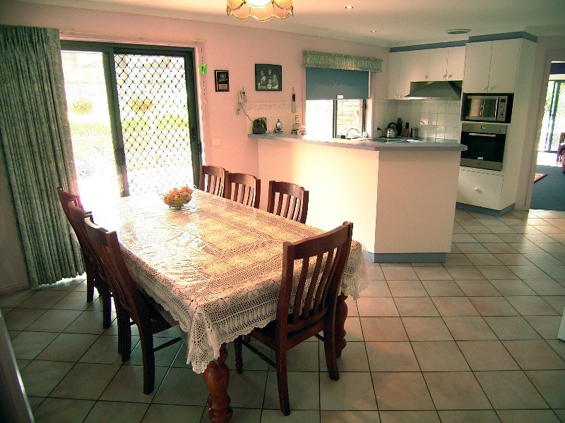 10 School Road, Shepparton East VIC 3631