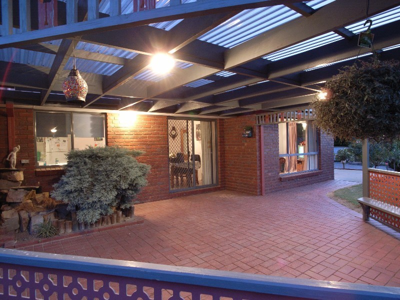 10 School Road, Shepparton East VIC 3631