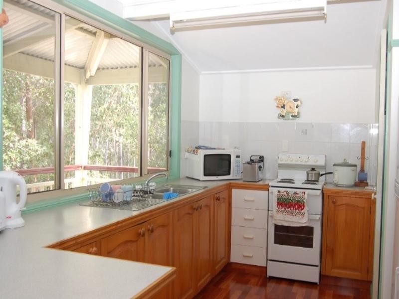 76 Redwood Road, Doonan QLD 4562