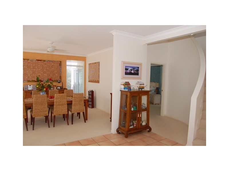 9 Upland Court, Tinbeerwah QLD 4563