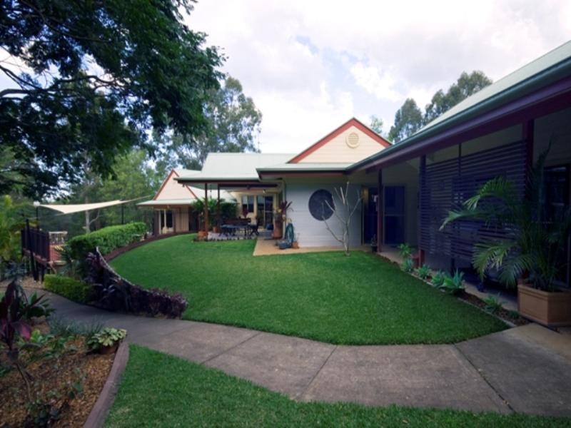 18 Bond Court, Doonan QLD 4562