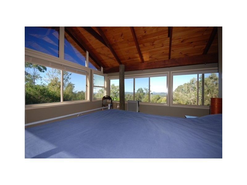 15 Pacific View Drive, Tinbeerwah QLD 4563