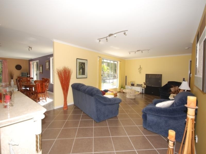 52 Parkdale Avenue, Doonan QLD 4562