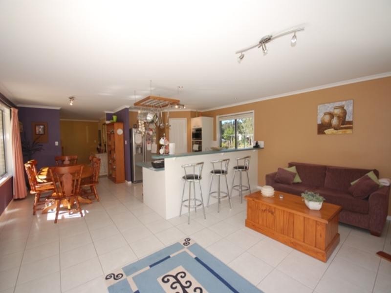 52 Parkdale Avenue, Doonan QLD 4562