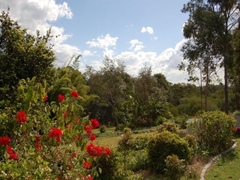 44 Patterson Drive, Tinbeerwah QLD 4563