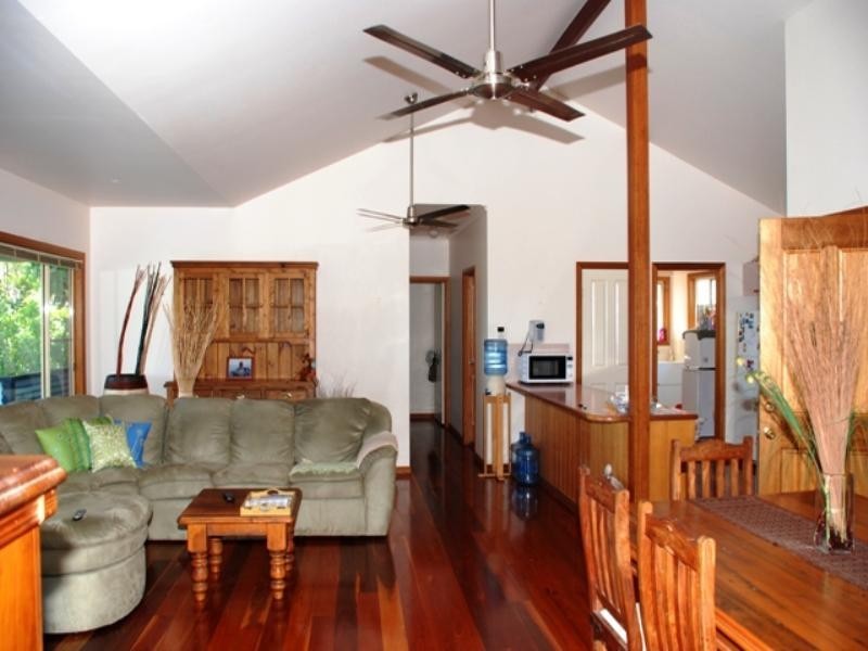 113 Sunrise Road, Tinbeerwah QLD 4563