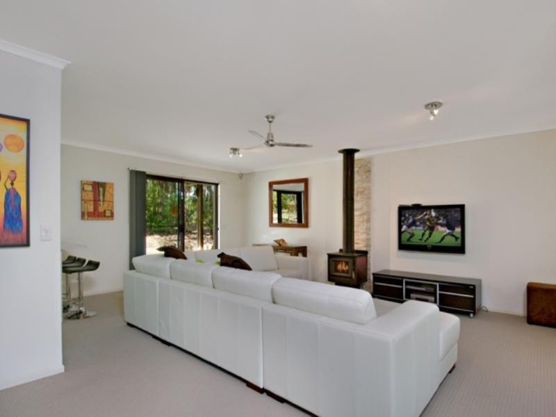8 Persoonia Lane, Doonan QLD 4562