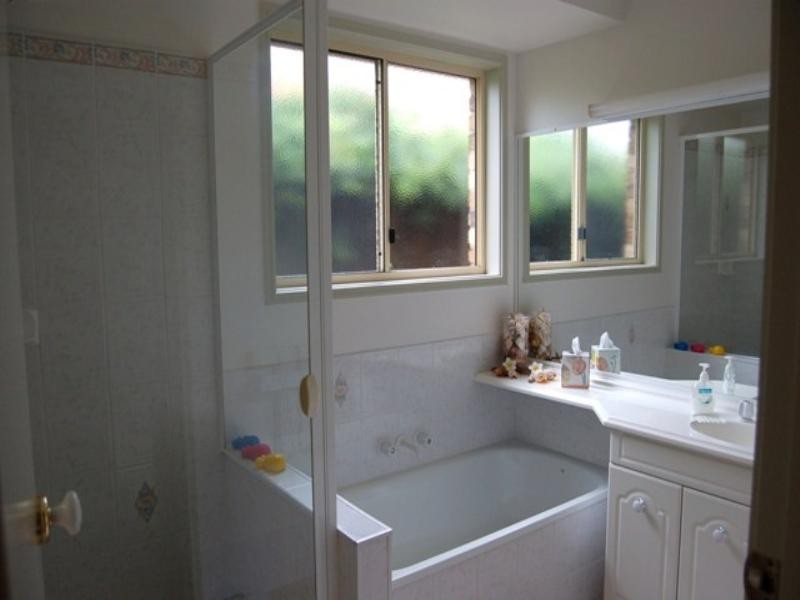 8 Portrush Court, Tewantin QLD 4565