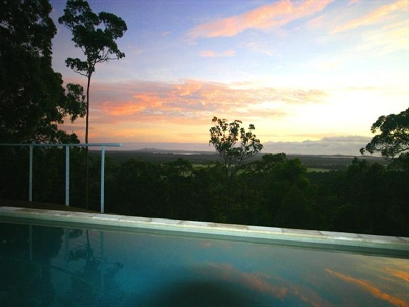 137 Dahlia Road, Verrierdale QLD 4562