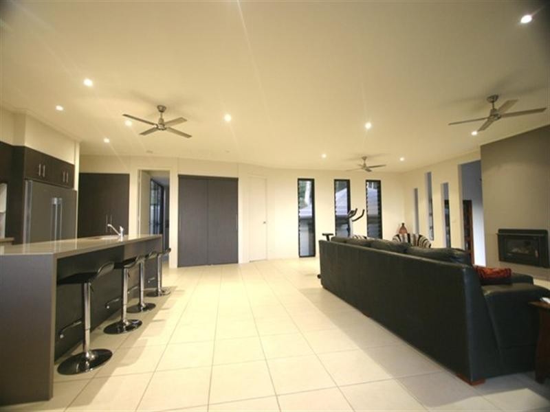 137 Dahlia Road, Verrierdale QLD 4562