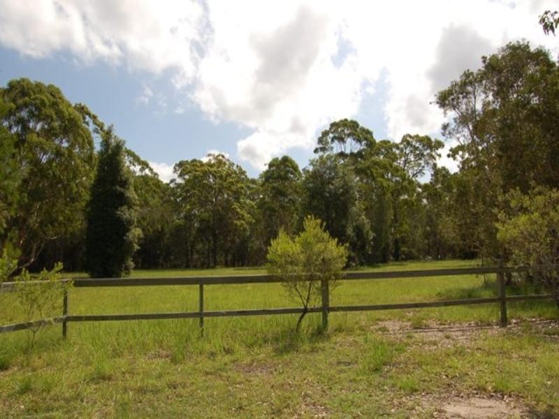 4 Illawara Drive, Cooroibah QLD 4565