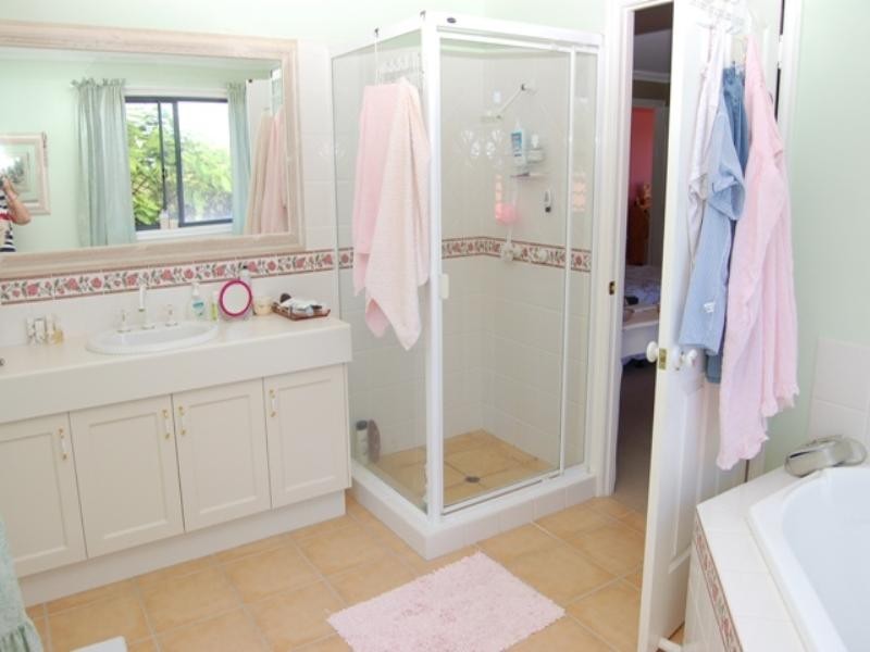 24 Panavista Court, Doonan QLD 4562