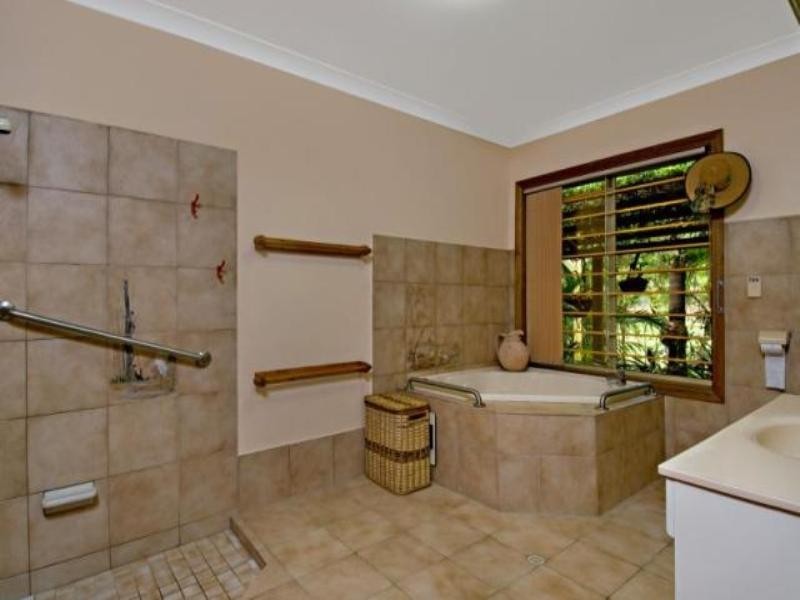 18 Marnie Crescent, Doonan QLD 4562