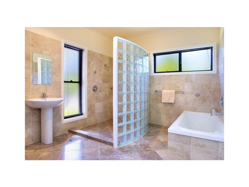 17 Forest Ridge Drive, Doonan QLD 4562