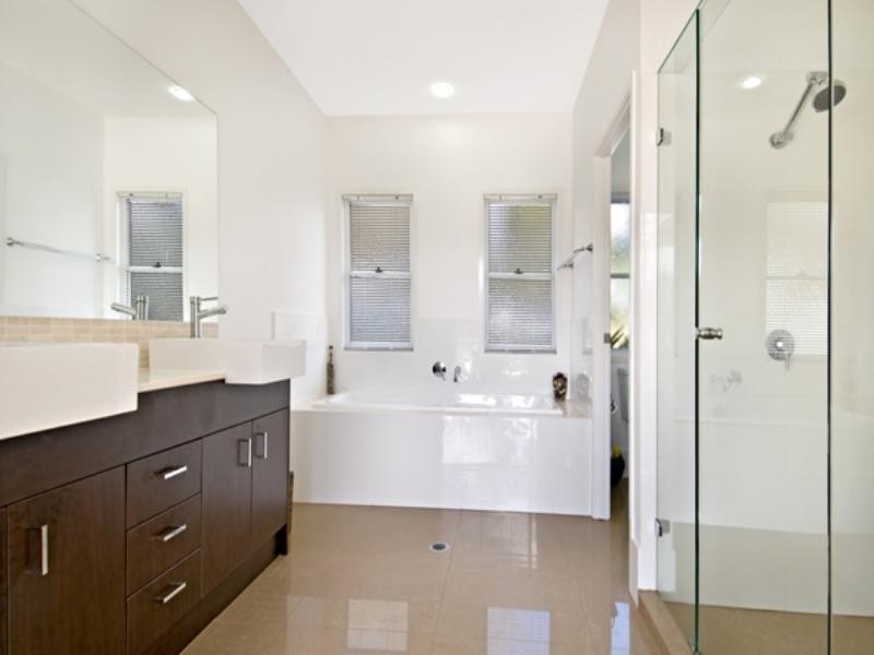 11b Jirrima Crescent, Cooroibah QLD 4565