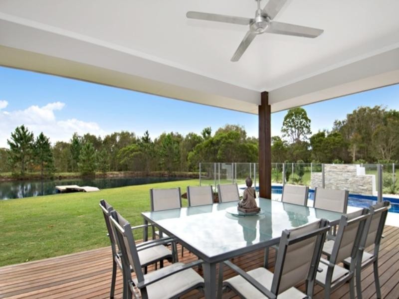 11b Jirrima Crescent, Cooroibah QLD 4565