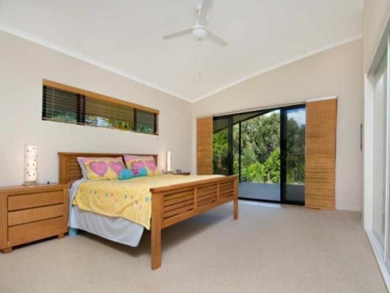 5 Lakeside Drive, Peregian Beach QLD 4573