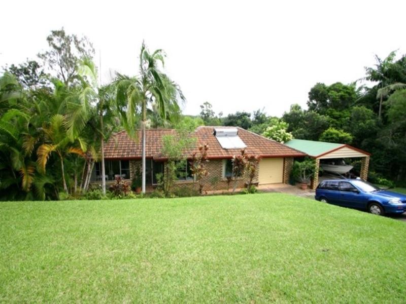 7 Pine Tree Drive, Cooroy QLD 4563